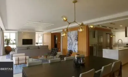 Cobertura para Venda - 177m², 3 dormitórios, sendo 3 suites, Menino Deus
