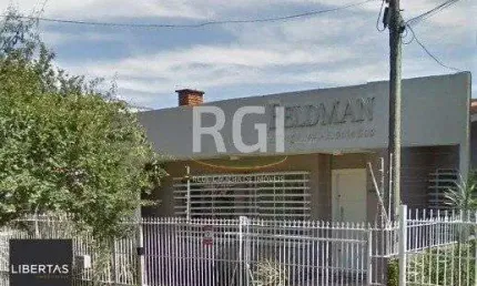 Casa para Venda - 227m², 4 dormitórios, 1 vaga - Menino Deus