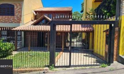 Casa para Venda - 120m², 2 dormitórios, 2 vagas - Cavalhada