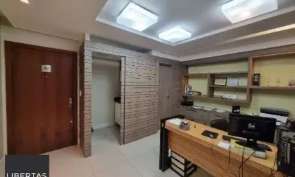 Conjunto/Sala em Porto Alegre, no bairro Azenha, à venda.