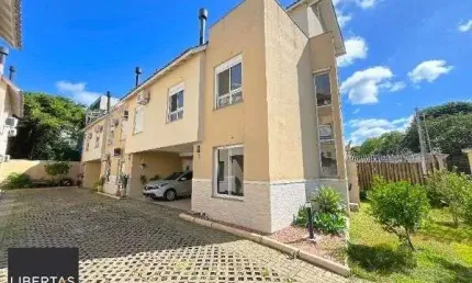 Casa condominio em porto alegre, no bairro ipanema, com 3 dormitório(s), e 3 banheiros, à venda.
