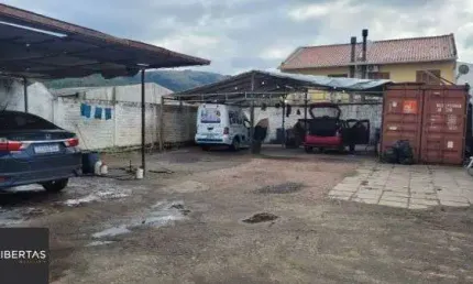 Terreno em Porto Alegre, no bairro Hípica, à venda.