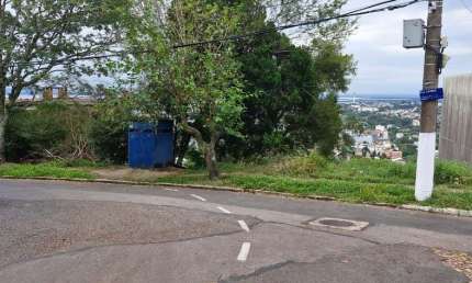 Terreno à venda na Rua Fernando Osório, 755, Teresópolis, Porto Alegre