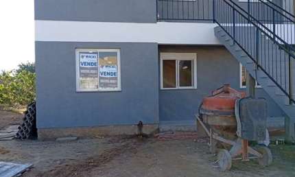 Casa com 2 quartos à venda na Rua José Iuchno, 144, Hípica, Porto Alegre