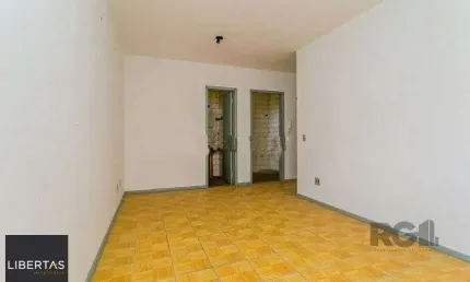 Kitnet / Stúdio à venda na Avenida Protásio Alves, 4495, Petrópolis, Porto Alegre