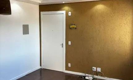 Apartamento 2dorm, sala/cozinha, banheiro. Aceita venda assistida!