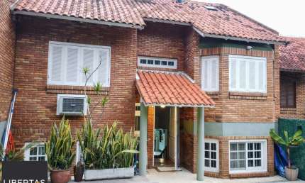 Casa em condomínio fechado com 3 quartos à venda na Rua Simão Bolívar, 915, Vila Conceição, Porto Alegre