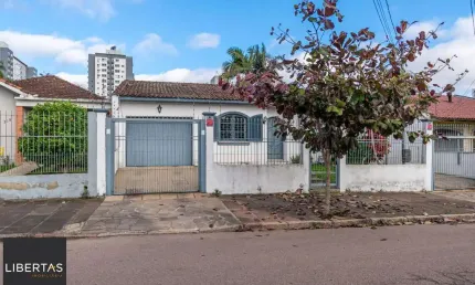 Casa com 3 quartos à venda na Rua Professor Pedro Santa Helena, 309, Jardim do Salso, Porto Alegre
