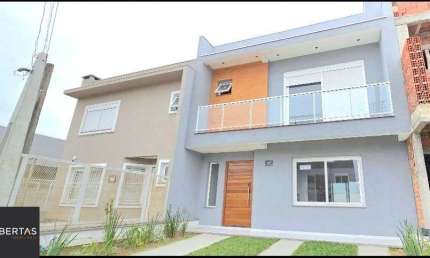 sobrdo com 142m2 no  Condominio  Residencial  Jardins do Prado