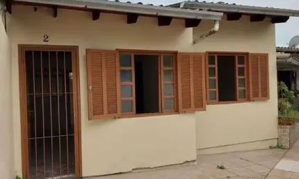 Casa com 2 quartos à venda na Rua Camaquã, 768, Camaquã, Porto Alegre