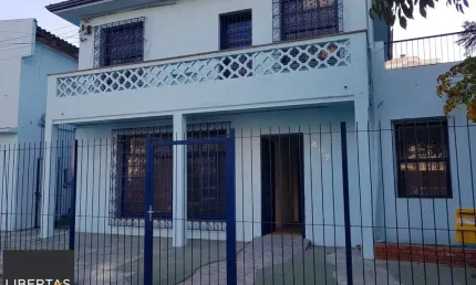 Casa com 4 quartos à venda na Rua São Francisco, 497, Santana, Porto Alegre