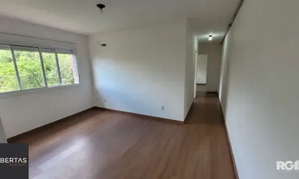 Apartamento com 2 dormitórios, 1 vaga, no bairro Teresópolis, Porto Algre, RS