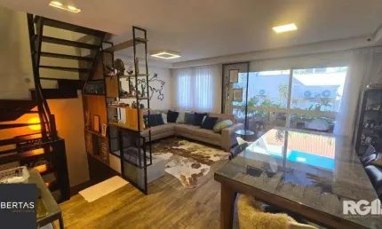 Casa em condomínio, com 3 dormitórios, sendo 1 suíte, 2 vagas, no bairro pedra redonda, em porto alegre, rs