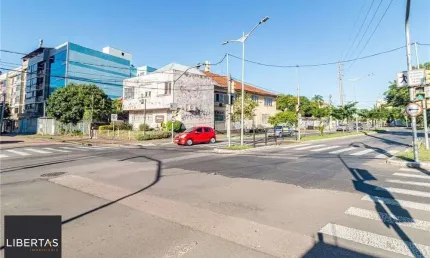 Barracão / Galpão / Depósito à venda na Rua Visconde de Macaé, 76, Cristo Redentor, Porto Alegre