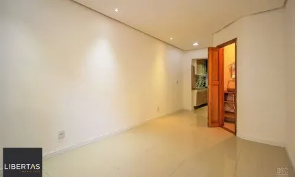 Casa em condomínio fechado com 1 quarto à venda na Rua Mura, 371, Guarujá, Porto Alegre