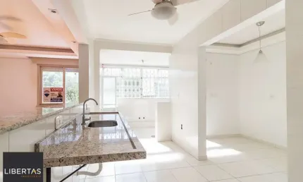 Apartamento com 2 quartos à venda na Rua Gaston Englert, 780, Vila Ipiranga, Porto Alegre