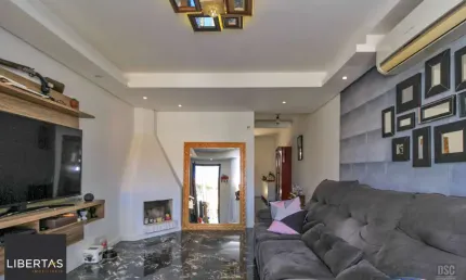 Casa com 2 quartos à venda na Rua Norival Paranaguá de Andrade, 87, Hípica, Porto Alegre