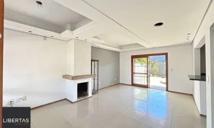 Casa com 3 quartos à venda na Rua Felipe Arísio, 186, Hípica, Porto Alegre