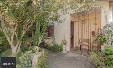 Casa com 4 quartos à venda na Rua Olegário Dias Maciel, 405, Espírito Santo, Porto Alegre