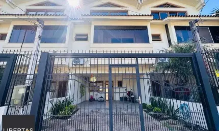 Casa com 3 quartos à venda na Rua Fernando Jorge Schneider, 293, Hípica, Porto Alegre