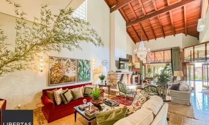 Casa com 4 quartos à venda na Rua Estácio de Sá, 840, Chácara das Pedras, Porto Alegre