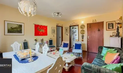 Apartamento com 3 quartos à venda na Avenida Cristóvão Colombo, 1118, Floresta, Porto Alegre