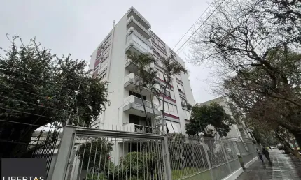 Apartamento de 3 quartos, suíte e 2 vagas de garagem no bairro Farroupilha POA