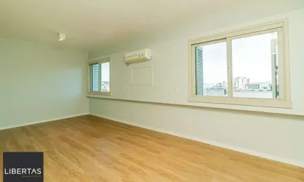Apartamento com 1 quarto à venda na Rua Duque de Caxias, 1735, Centro Histórico, Porto Alegre
