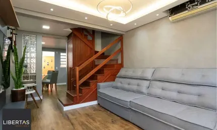 Casa em condomínio fechado com 2 quartos à venda na Avenida José Aloísio Filho, 801, Humaitá, Porto Alegre