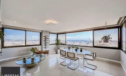 Apartamento com 3 quartos à venda na Rua Cônego Viana, 45, Rio Branco, Porto Alegre