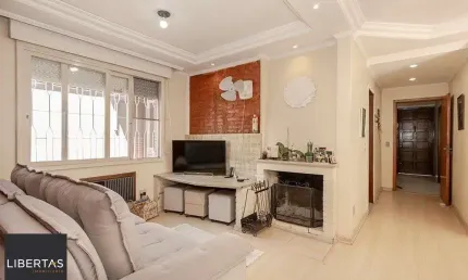 Casa com 4 quartos à venda na Rua Doutor Barcelos, 1970, Camaquã, Porto Alegre