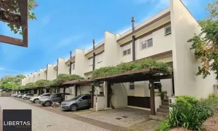 Casa com 3 quartos à venda na Rua Conselheiro Xavier da Costa, 3428, Ipanema, Porto Alegre