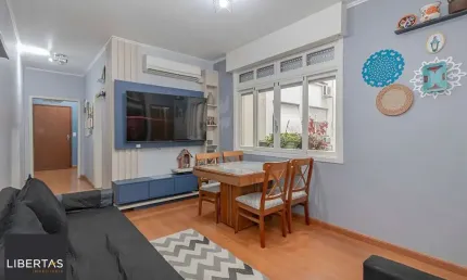 Apartamento com 3 quartos à venda na Rua Santo Antônio, 584, Floresta, Porto Alegre