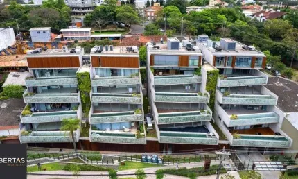 Apartamento com 3 quartos à venda na Rua Carlos Huber, 200, Três Figueiras, Porto Alegre