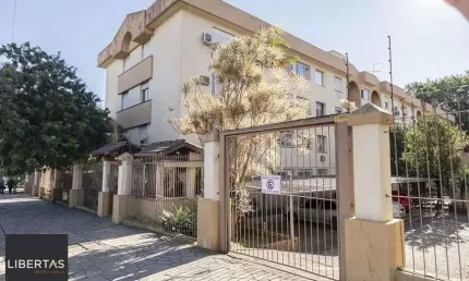 Apartamento de 2 quartos, no bairro tristeza, semi-mobiliado, com vaga escriturada.