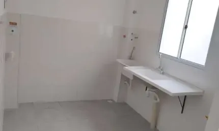 Apartamento 02 dormitórios com estacionamento rotativo no bairro restinga