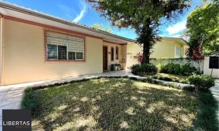 Casa com 5 quartos à venda na Rua Xingu, 958, Igara, Canoas