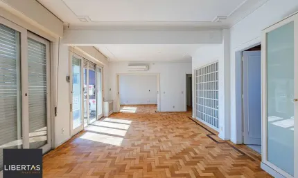 Apartamento com 2 quartos à venda na Rua Coronel Frederico Linck, 55, Moinhos de Vento, Porto Alegre