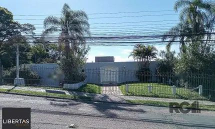 Casa com 3 quartos à venda na Rua Silveiro, 1219, Santa Tereza, Porto Alegre