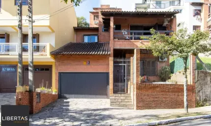 Casa com 5 quartos à venda na Rua Fernando Osório, 590, Teresópolis, Porto Alegre