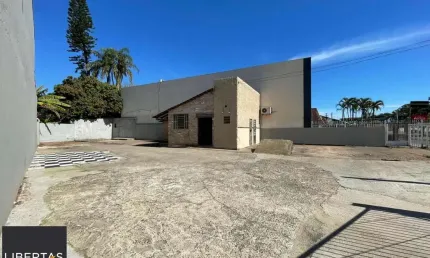 Dois terrenos lado a lado em localização estratégica de ipanema – porto alegre área total: 552 m²