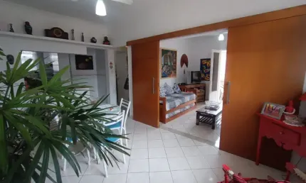 Apartamento de frente ,2 dormitórios 2 banheiros no Embaré