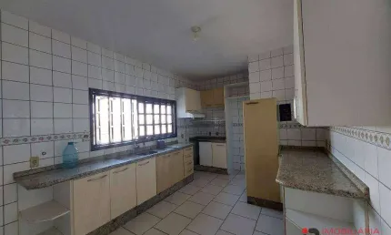 Apartamento com 2 dormitórios para alugar, 120 m² por R$ 2.600 + taxas/mês - Santo Antônio - Joinville/SC