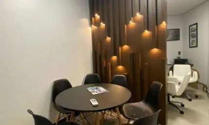 Sala para alugar, 9 m² por R$ 1.600 + taxas/mês - Bom Retiro - Joinville/SC