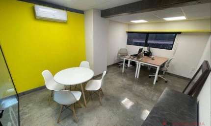 Sala para alugar, 15 m² por R$ 2.500 + taxas/mês - Bom Retiro - Joinville/SC