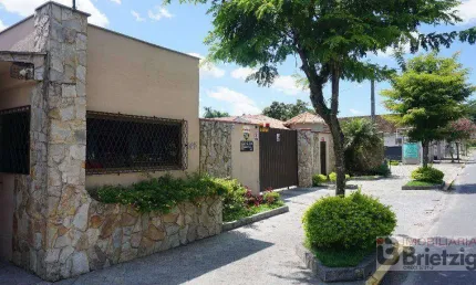 Apartamento com 2 dormitórios à venda, 61 m² por R$ 350.000,00 - Glória - Joinville/SC