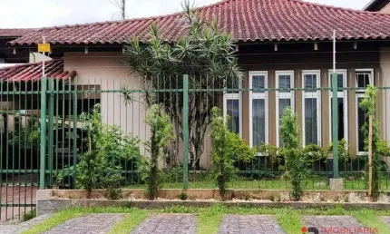 Casa com 4 dormitórios à venda, 264 m² por R$ 790.000,00 - Bucarein - Joinville/SC