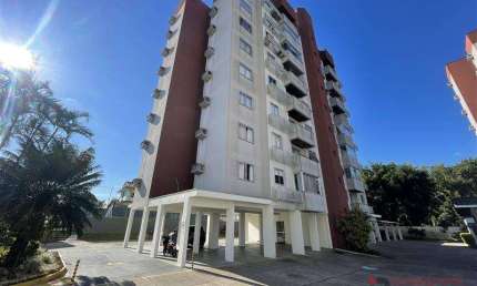Apartamento com 3 dormitórios para alugar, 76 m² por R$ 2.500 + taxas/mês - Bom Retiro - Joinville/SC