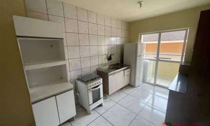 Apartamento com 3 dormitórios para alugar, 67 m² por R$ 1.990 + taxas/mês - Bom Retiro - Joinville/SC