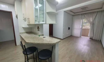 Apartamento com 3 dormitórios para alugar, 67 m² por R$ 2.500+ taxas/mês - Glória - Joinville/SC